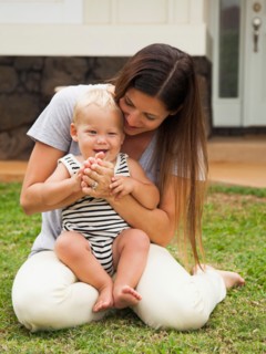 Portrait of mother with baby boy (6-11 months)