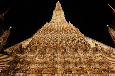 Facade of Wat Arun Temple at night