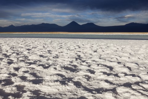 View to Laguna Tebinquiche. Chile, Antofagasta Region, Atacama Desert, Laguna Tebinquiche.
Photo :