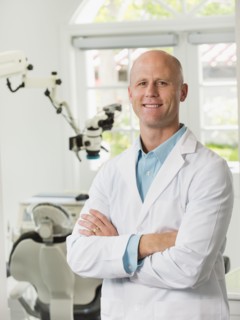 Portrait of dentist.