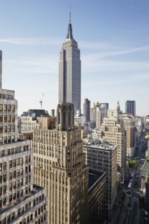 Cityscape with Empire State Building.
Photo :  Winslow Productions