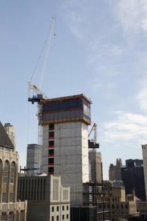 View of construction site.
Photo :  Winslow Productions