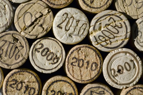 Studio shot of wine corks.
Photo : Tetra Images
