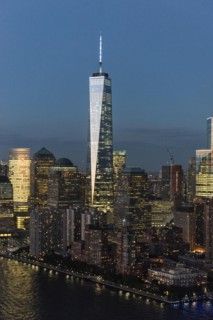 Aerial view of Manhattan and One World Trade Center