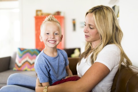 Mother with smiling son (4-5)