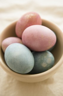 Studio shot of dyed eggs in bowl
