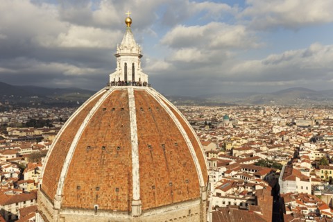 Duomo Santa Maria Del Fiore with old town in background