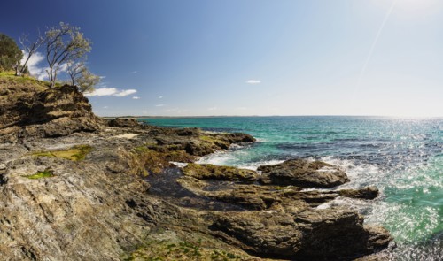 Australia, New South Wales, Port Macquarie, Rocky beach at ocean