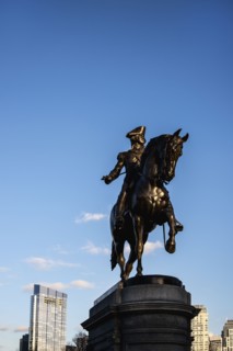 USA, Massachusetts, Boston, Statue of George Washington in Boston Public Garden