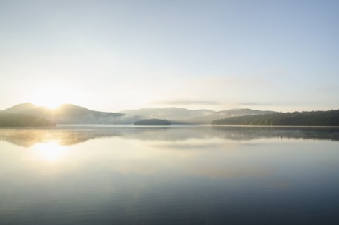 USA, New York, St. Armand, Lake Placid at sunrise