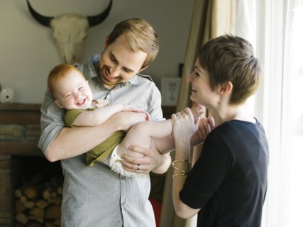 Parents with daughter (12-17 months)