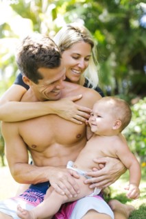 Parents with baby (18-23 months) in summer