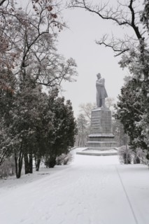 Ukraine, Dnepropetrovsk Region, Dnepropetrovsk city, Monument in snowy park