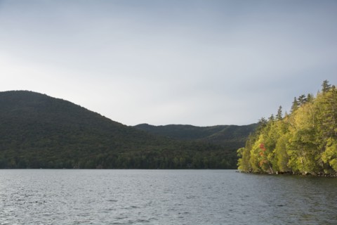 USA, New York, St. Armand, Lake Placid at autumn