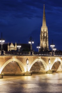 France, Nouvelle-Aquitaine, Bordeaux, Basilica of St. Michael and Pierre Bridge