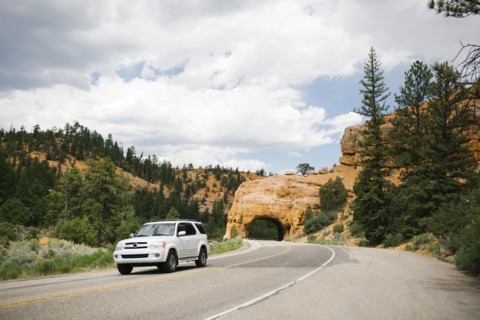 USA, Utah, Car on country road in Bryce Canyon National Park
