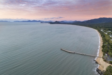 Australia, Queensland, Coast at dusk