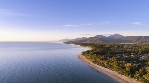 Australia, Queensland, Sea and coastline
