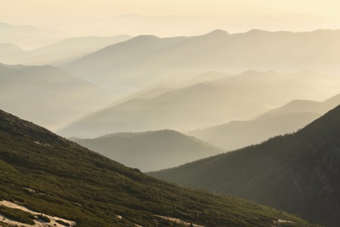 Ukraine, Ivano-Frankivsk region, Verkhovyna district, Carpathians, Chornohora, Scenic landscape with mountain Shpytsi