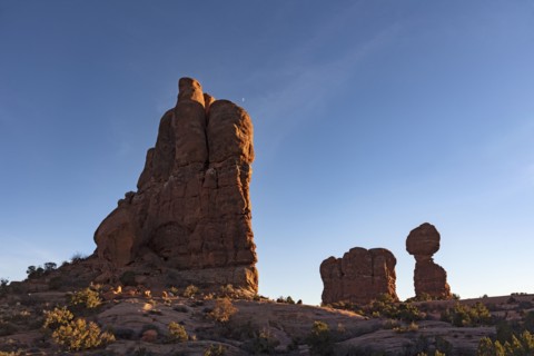 Balanced Rock in Arches National Park, Utah, USA