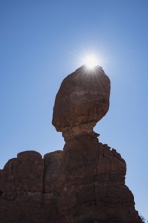 Balanced Rock in Arches National Park, Utah, USA