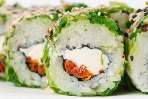 Sushi with seaweed and cream cheese