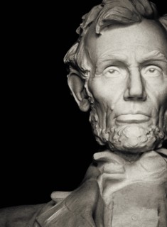 USA, Washington D.C., Abraham Lincoln statue in Lincoln Memorial