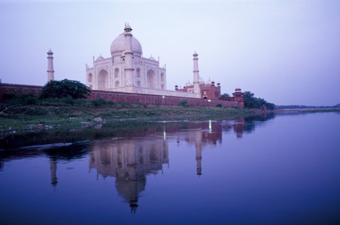 Taj Mahal reflecting in river