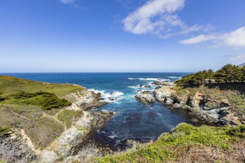 Usa, California, Big Sur, Pacific Ocean coastline with cliffs