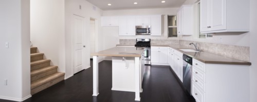 Contemporary house with kitchen at Ontario