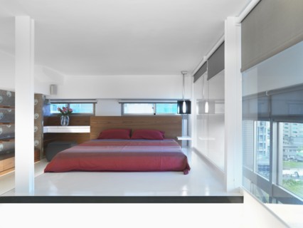 Modern Bedroom with platform bed