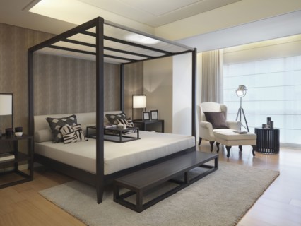 Modern four post bed