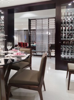 Elegant dining room in contemporary home