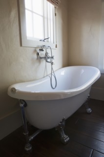 Spanish Style Claw Foot Tub and Chrome Faucet