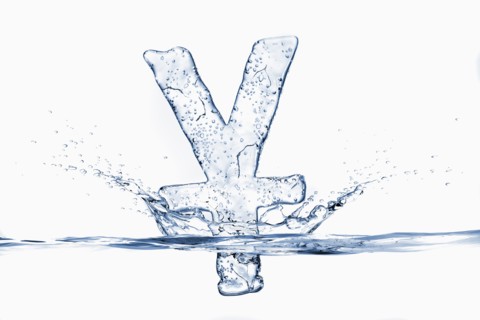 Water droplets splashing from sinking ice yuan symbol