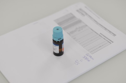 Sample bottle and report