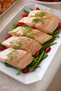 Salmon fillets on green beans