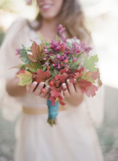 Bride holding bouquet of flowers