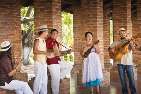 Musicians performing in courtyard
