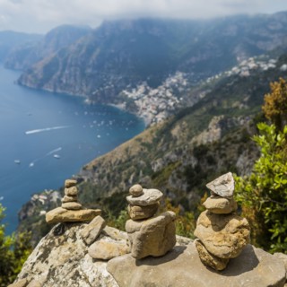 Rocks balancing near coast