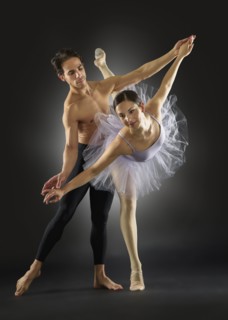 Hispanic ballet dancers performing