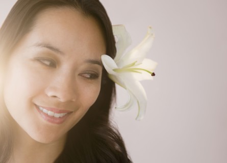 Chinese woman wearing flower in her hair