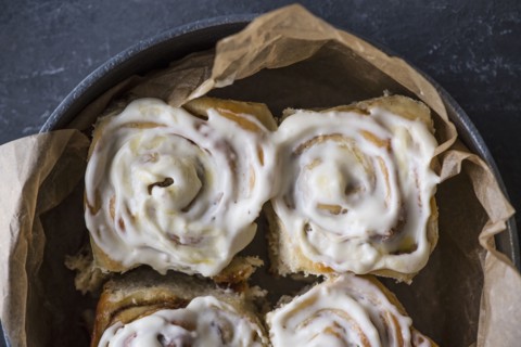 Close-up of freshly baked cinnamon buns