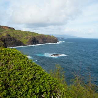 Sea coast seen from Makaluapuna Point