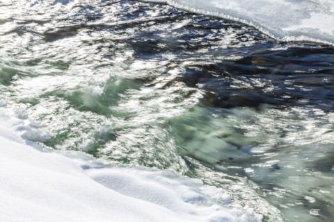 Ice and snow along Big Wood River