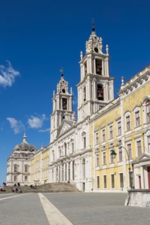 Town square with Mafra Palace