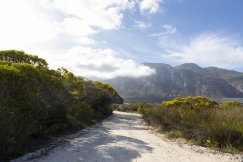 Road leading towards Klein mountains