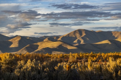 USA, Idaho, Bellevue, Hills in sunlight in Fall near Sun Valley, Bellevue, Idaho, USA