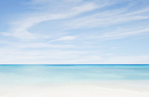 Wispy clouds above calm turquoise sea
Antigua and Barbuda