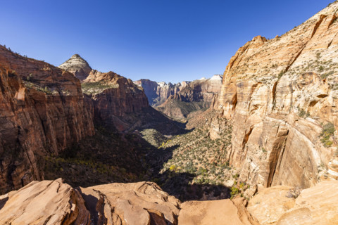 USA, Utah, Zion National Park, Zion Canyon on sunny day